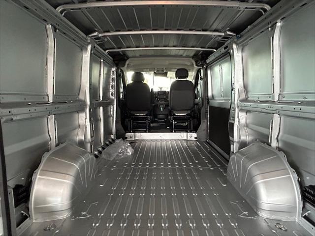 2025 Ram ProMaster 2500 Cargo Van Tradesman Low Roof 136" WB w/Pass Seat