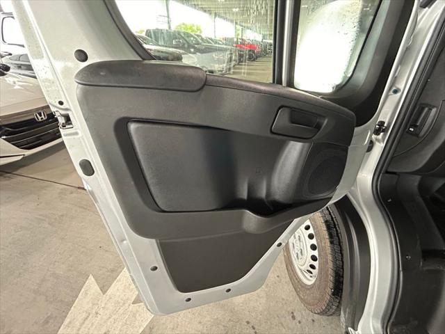 2025 Ram ProMaster 2500 Cargo Van Tradesman Low Roof 136" WB w/Pass Seat