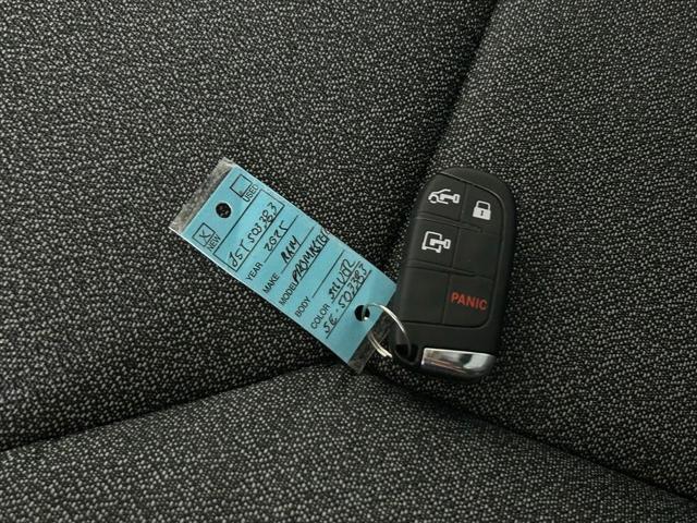 2025 Ram ProMaster 2500 Cargo Van Tradesman Low Roof 136" WB w/Pass Seat