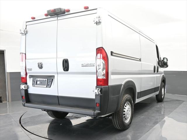 2025 Ram ProMaster 2500 Cargo Van Tradesman Low Roof 136" WB w/Pass Seat