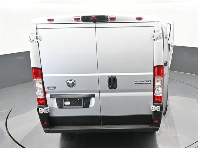 2025 Ram ProMaster 2500 Cargo Van Tradesman Low Roof 136" WB w/Pass Seat