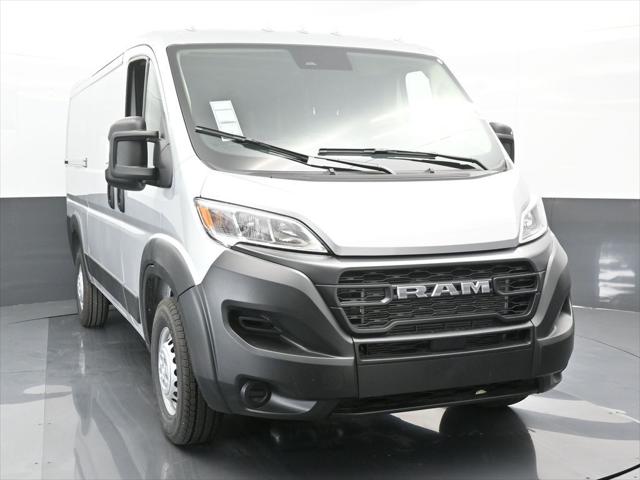 2025 Ram ProMaster Cargo Van Tradesman Low Roof 136" WB w/Pass Seat