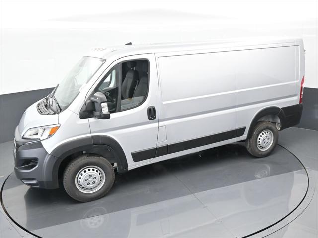 2025 Ram ProMaster Cargo Van Tradesman Low Roof 136" WB w/Pass Seat