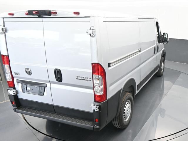 2025 Ram ProMaster Cargo Van Tradesman Low Roof 136" WB w/Pass Seat