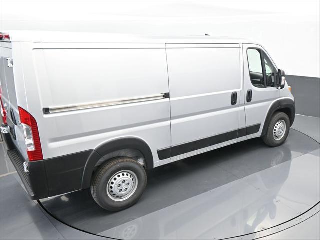 2025 Ram ProMaster Cargo Van Tradesman Low Roof 136" WB w/Pass Seat