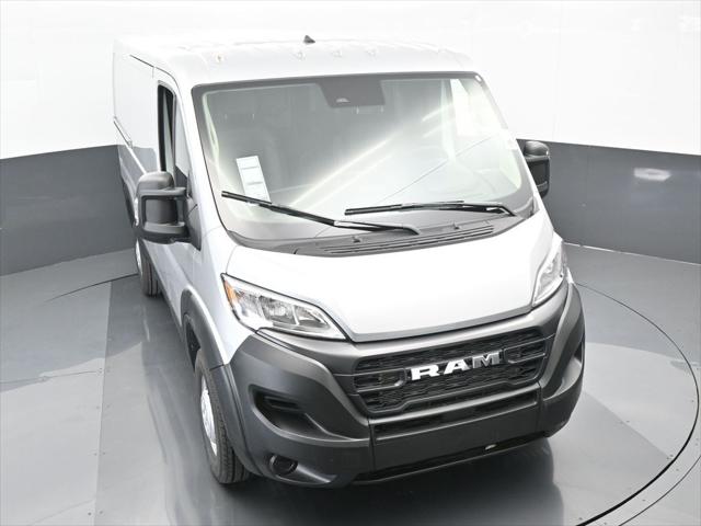 2025 Ram ProMaster Cargo Van Tradesman Low Roof 136" WB w/Pass Seat