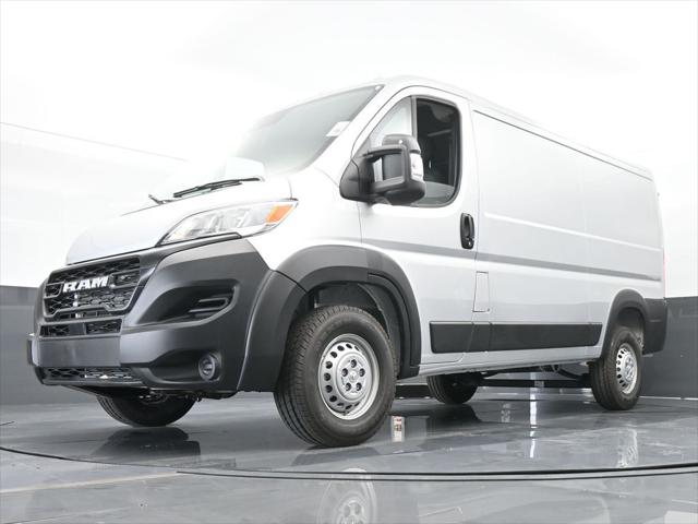 2025 Ram ProMaster Cargo Van Tradesman Low Roof 136" WB w/Pass Seat