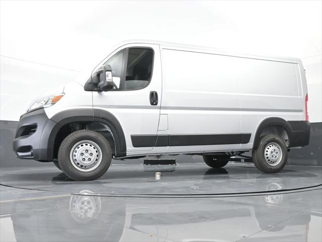 2025 Ram ProMaster Cargo Van Tradesman Low Roof 136" WB w/Pass Seat