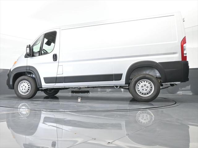 2025 Ram ProMaster Cargo Van Tradesman Low Roof 136" WB w/Pass Seat