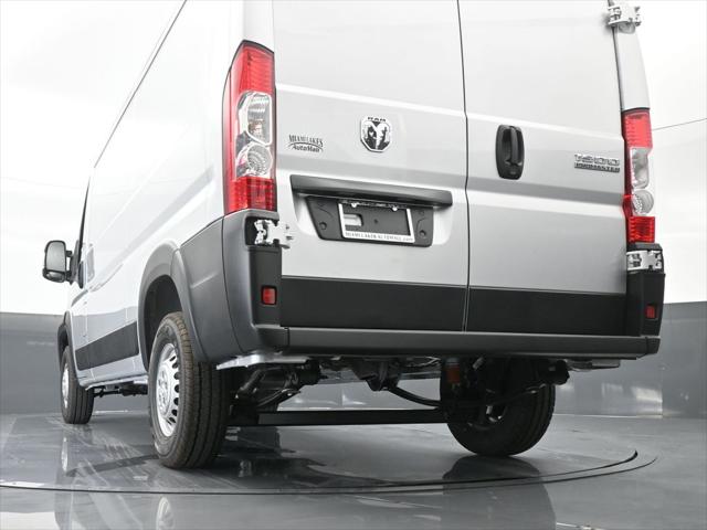 2025 Ram ProMaster Cargo Van Tradesman Low Roof 136" WB w/Pass Seat