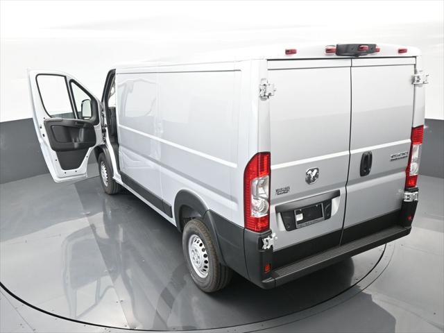 2025 Ram ProMaster Cargo Van Tradesman Low Roof 136" WB w/Pass Seat