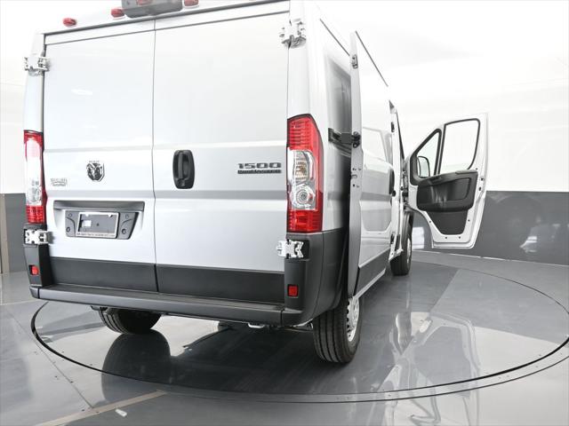 2025 Ram ProMaster Cargo Van Tradesman Low Roof 136" WB w/Pass Seat