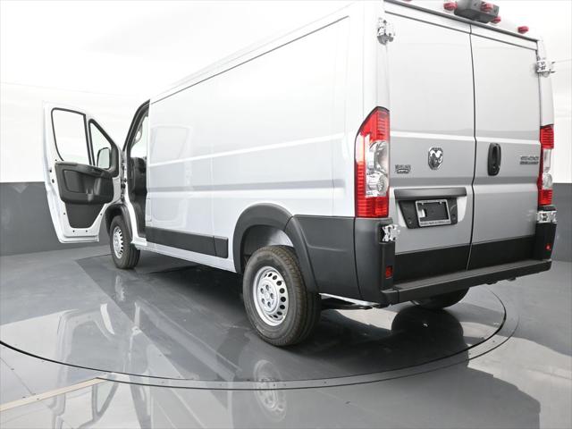 2025 Ram ProMaster Cargo Van Tradesman Low Roof 136" WB w/Pass Seat