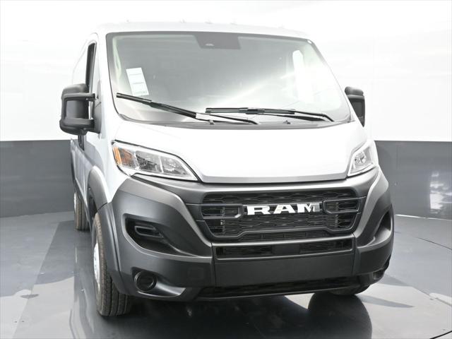 2025 Ram ProMaster Cargo Van Tradesman Low Roof 136" WB w/Pass Seat