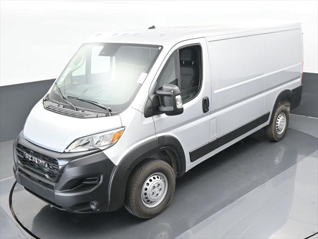 2025 Ram ProMaster Cargo Van Tradesman Low Roof 136" WB w/Pass Seat