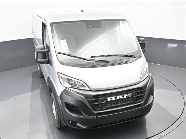 2025 Ram ProMaster Cargo Van Tradesman Low Roof 136" WB w/Pass Seat
