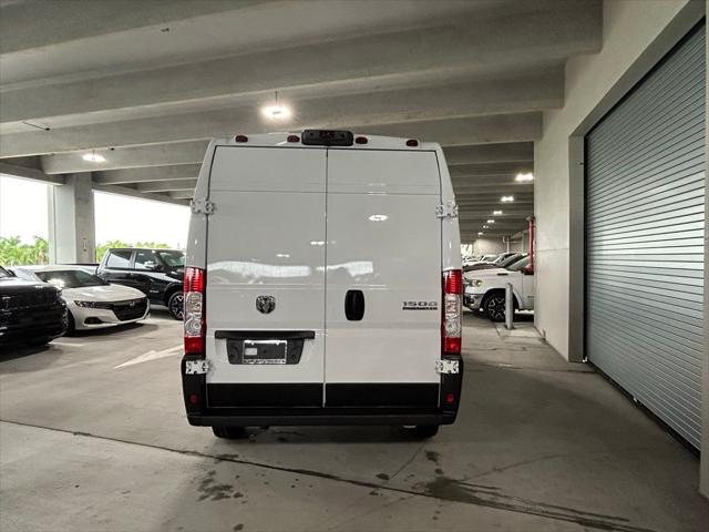 2025 Ram ProMaster Cargo Van SLT High Roof 136" WB