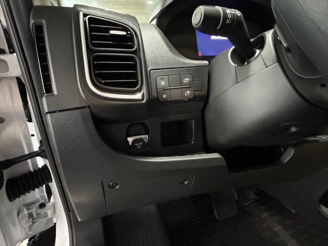 2025 Ram ProMaster Cargo Van SLT High Roof 136" WB