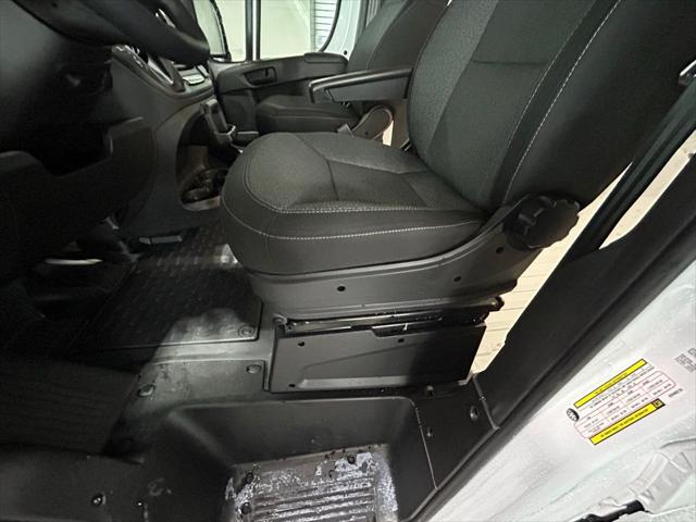 2025 Ram ProMaster Cargo Van SLT High Roof 136" WB