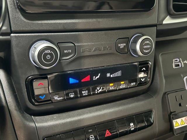 2025 Ram ProMaster Cargo Van SLT High Roof 136" WB