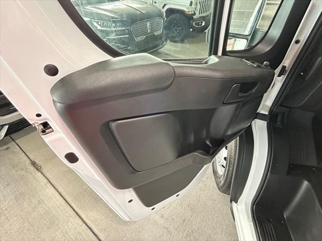 2023 Ram ProMaster Window Van High Roof 159" WB EXT