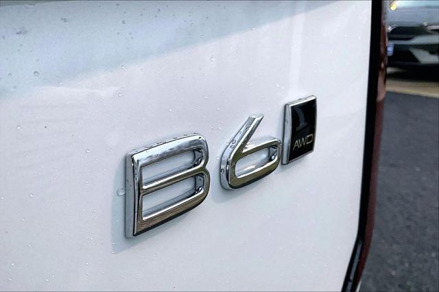 2026 Volvo XC90 Ultra, B6 AWD Gas (mild hybrid), Gasoline, Bright, 7 Seats