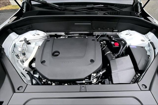 2026 Volvo XC90 Ultra, B6 AWD Gas (mild hybrid), Gasoline, Bright, 7 Seats