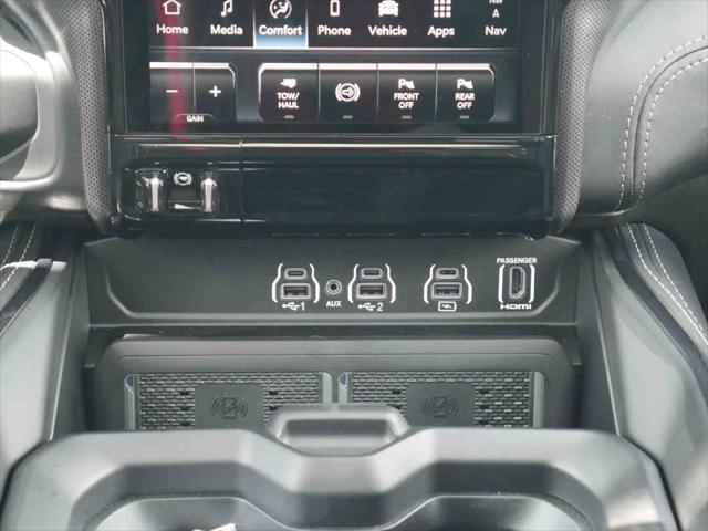 2025 Ram 3500 Limited Crew Cab 4x4 8 Box