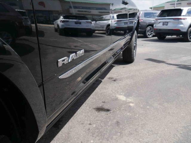 2025 Ram 3500 Limited Crew Cab 4x4 8 Box