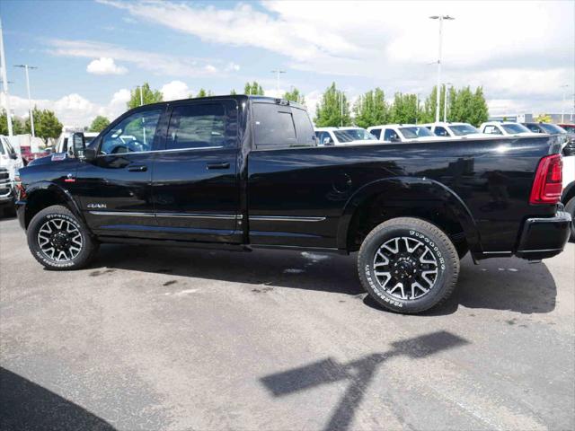 2025 Ram 3500 Limited Crew Cab 4x4 8 Box