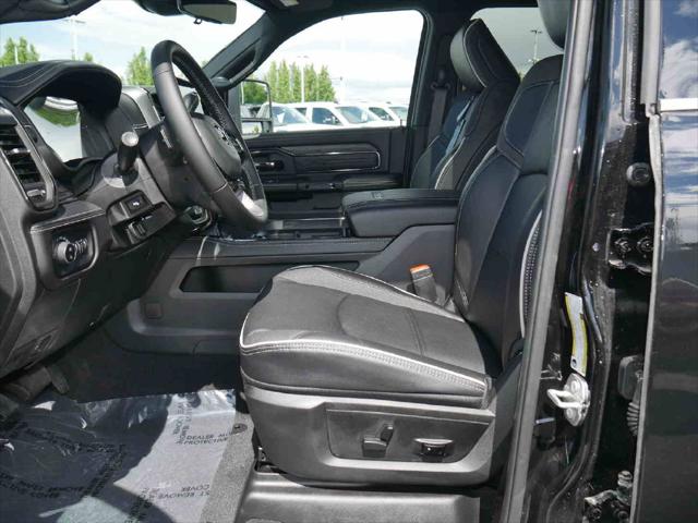 2025 Ram 3500 Limited Crew Cab 4x4 8 Box
