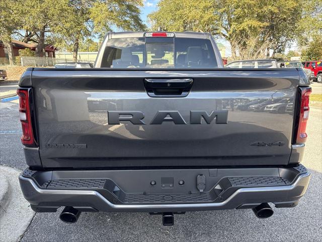 2026 Ram 1500 Laramie Crew Cab 4x4 5'7" Box