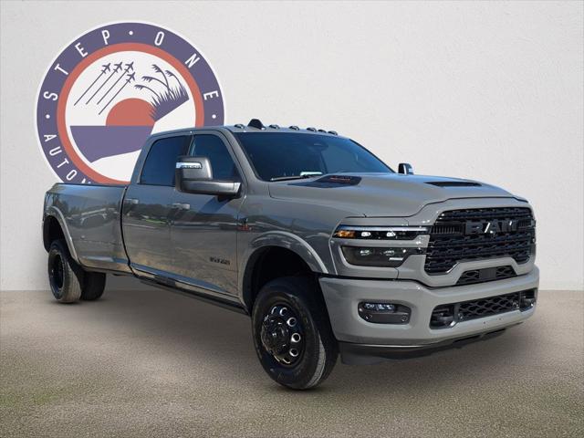 2026 Ram 3500 Limited Crew Cab 4x4 8' Box