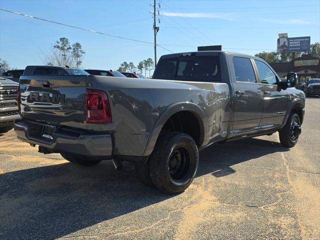 2026 Ram 3500 Limited Crew Cab 4x4 8' Box