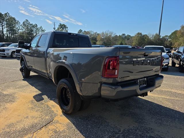 2026 Ram 3500 Limited Crew Cab 4x4 8' Box