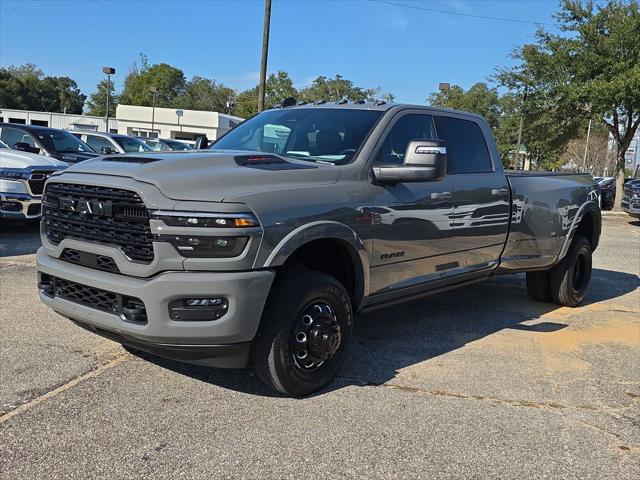 2026 Ram 3500 Limited Crew Cab 4x4 8' Box