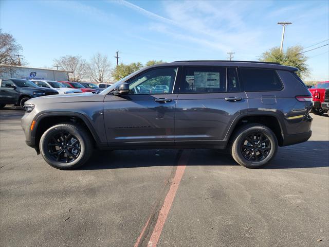 2025 Jeep Grand Cherokee L Altitude 4x2