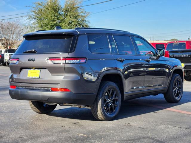 2025 Jeep Grand Cherokee L Altitude 4x2