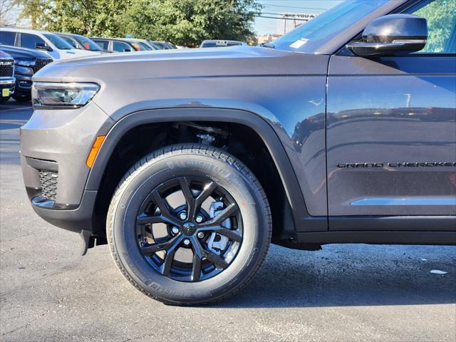 2025 Jeep Grand Cherokee L Altitude 4x2