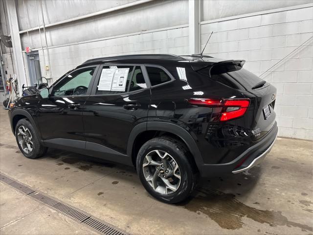 Used 2025 Chevrolet Trax For Sale in Wilmington, OH