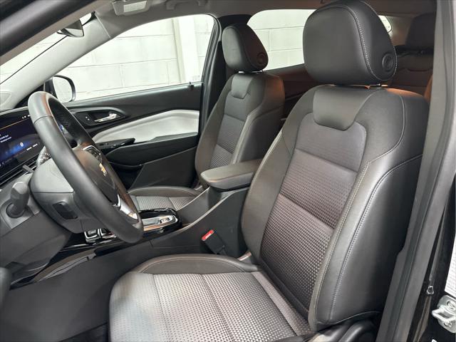 Used 2025 Chevrolet Trax For Sale in Wilmington, OH