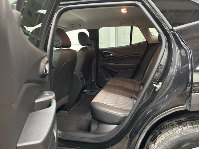 Used 2025 Chevrolet Trax For Sale in Wilmington, OH