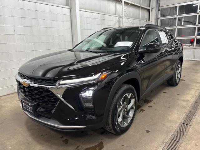 Used 2025 Chevrolet Trax For Sale in Wilmington, OH