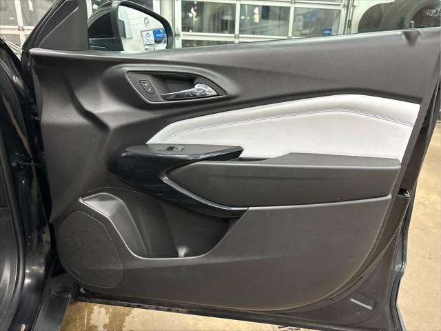 Used 2025 Chevrolet Trax For Sale in Wilmington, OH