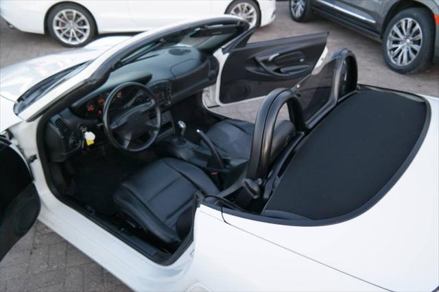 2000 Porsche Boxster Base 2dr Convertible