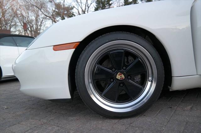 2000 Porsche Boxster Base 2dr Convertible
