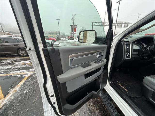 2019 Ram 1500 Classic SLT