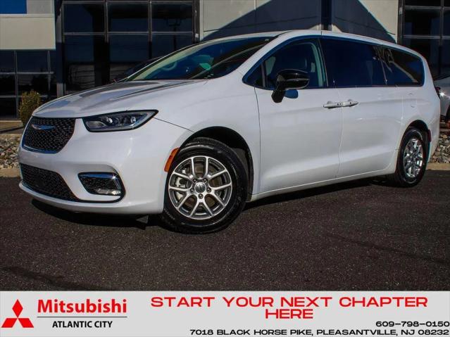 2024 Chrysler Pacifica Touring L for sale in Pleasantville, NJ