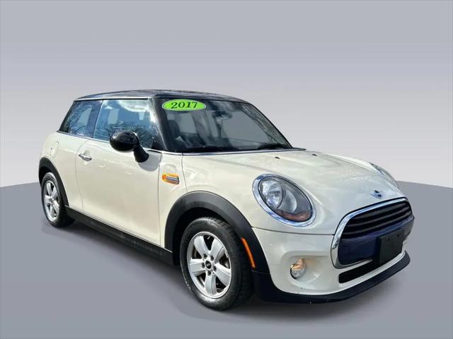 2017 MINI Hardtop Cooper for sale in Avon, MA