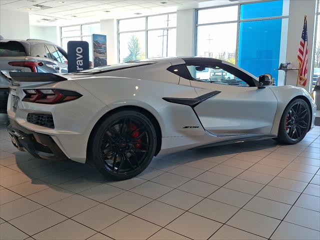 2026 Chevrolet Corvette Z06 Coupe, 2LZ, RWD